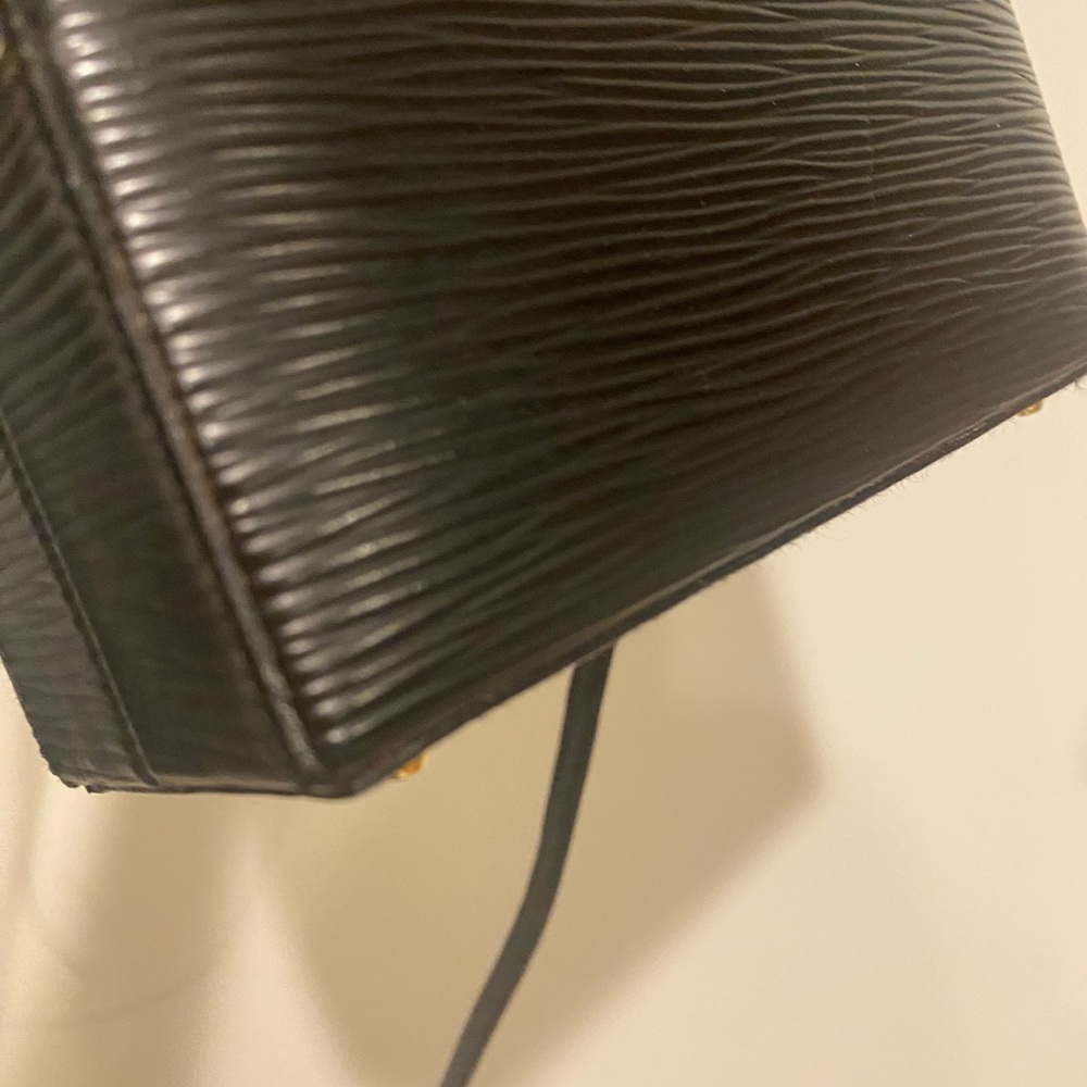 Fendi Bag - Picture 7 of 12